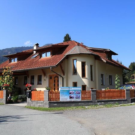Appartementhaus Sabine Kotschach-Mauthen Exterior foto